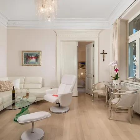 Apartment Sokol Center *