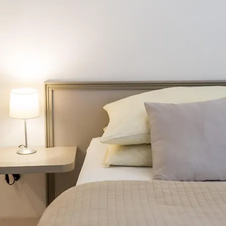 Sokol Center Apartment Opatija