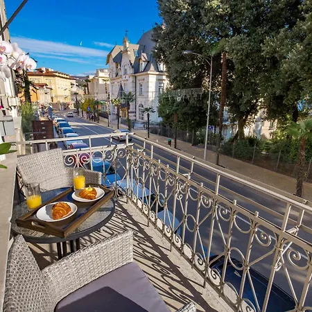 Apartment Sokol Center Opatija